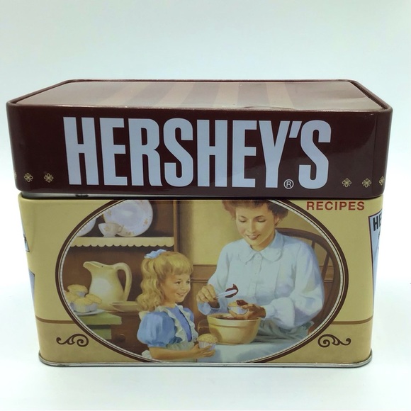 Hershey’s Vintage Chocolate Tin with Recipes - Picture 2 of 12